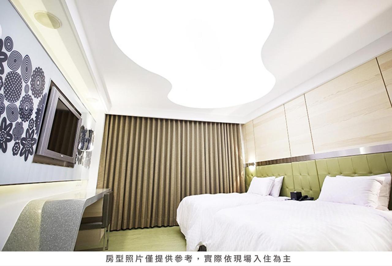 Royal Group Hotel Ho Yi Branch Kaohsiung Exterior photo
